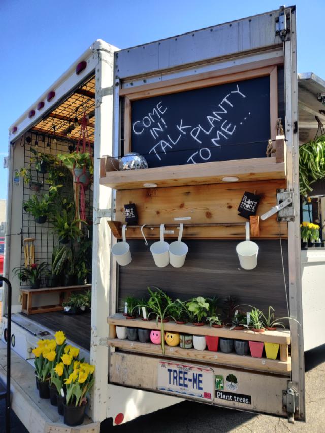 Plant Truck
